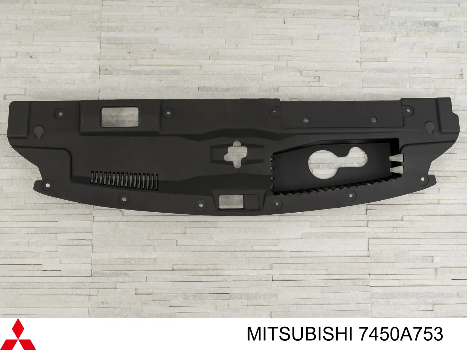 7450A753 Mitsubishi Difusor do radiador de esfriamento superior