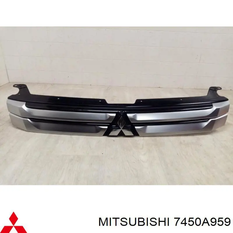 7450A959 Mitsubishi Grelha do radiador