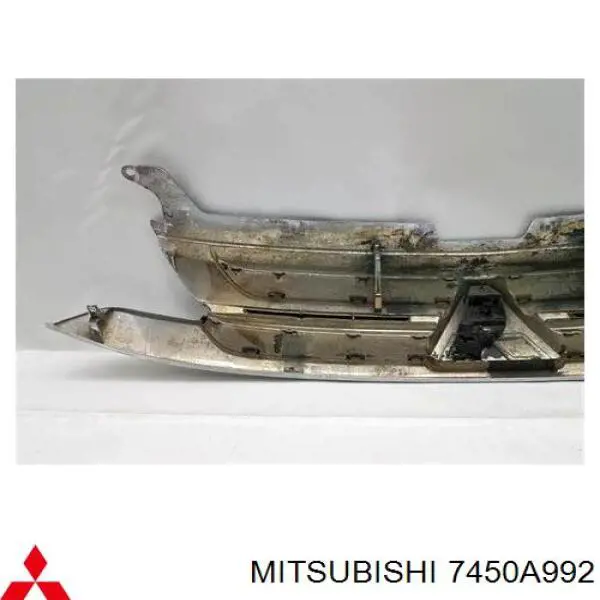 7450A992 Mitsubishi Grelha do radiador