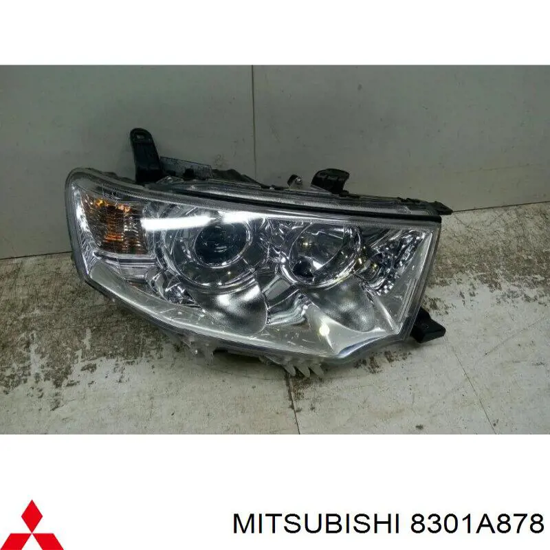 Luz direita Mitsubishi 8301A878 preço, a partir de 174,13 USD