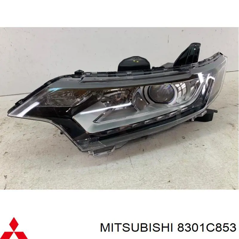 Luz esquerda Mitsubishi 8301C853 preço, a partir de 406,41 USD