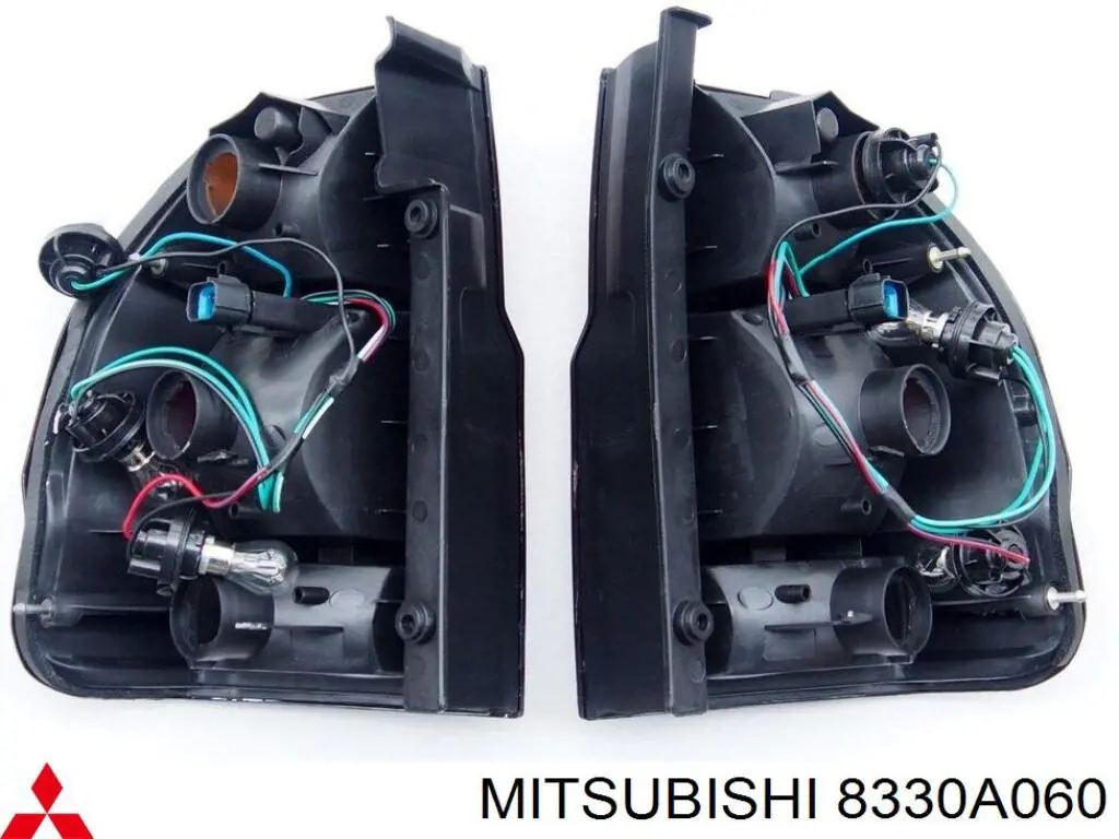 Lanterna traseira direita Mitsubishi 8330A060 preço, a partir de 106,54 USD
