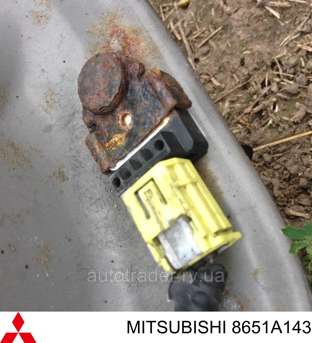 8651A143 Mitsubishi Sensor AIRBAG dianteiro