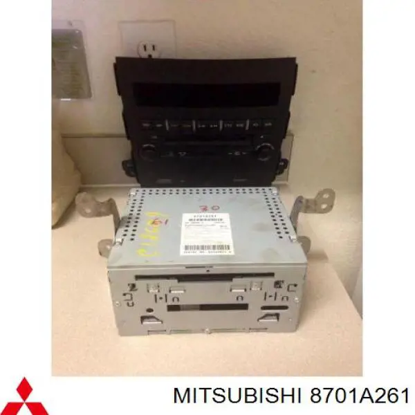 Aparelhagem de som (rádio AM/FM) Mitsubishi 8701A261 preço, a partir de 67,05 USD