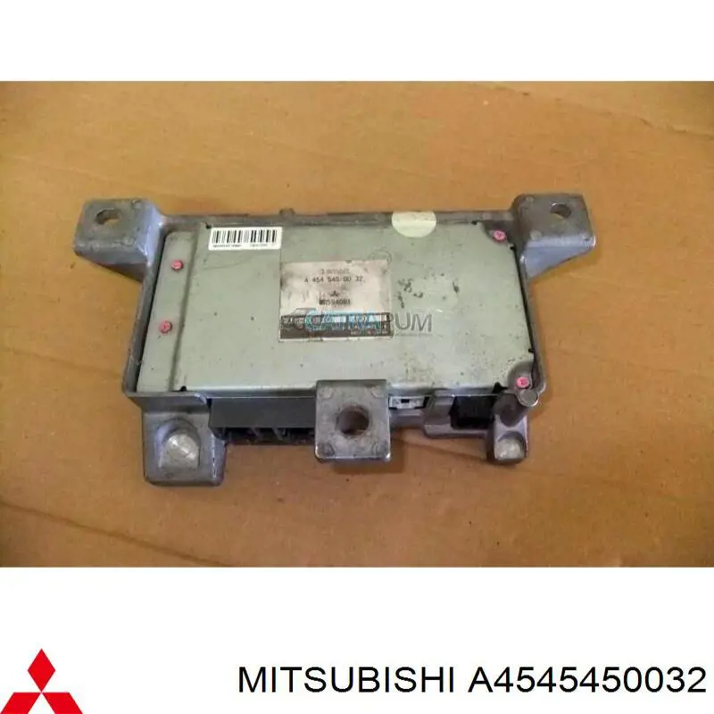 Unidade de controlo de reforçador elétrico do volante Mercedes A4545450032 preço, a partir de 111,92 USD