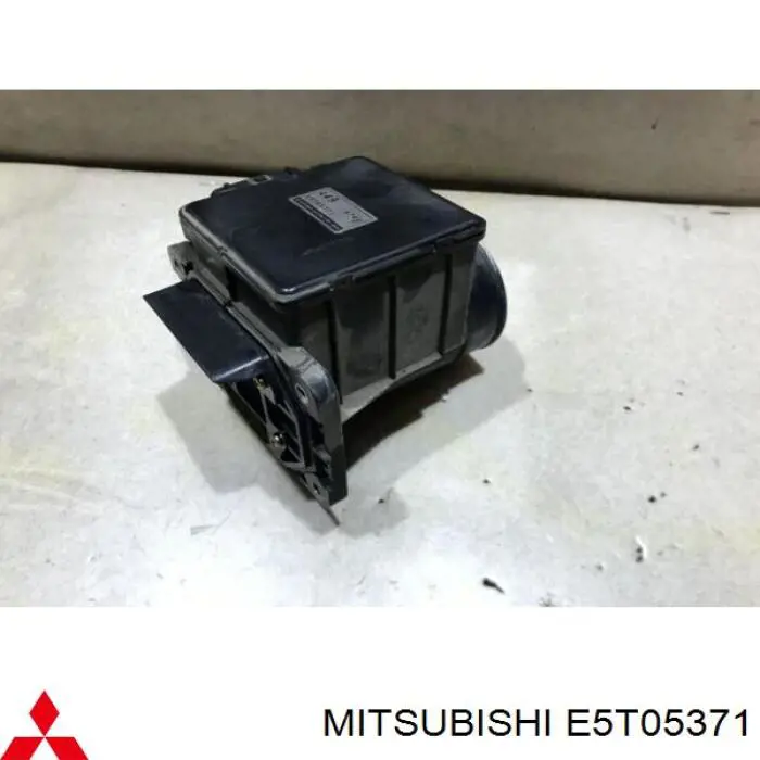 Compre E5T05371 Mitsubishi Sensor de fluxo (consumo) de ar, medidor de consumo M.A.F. - (Mass Airflow)