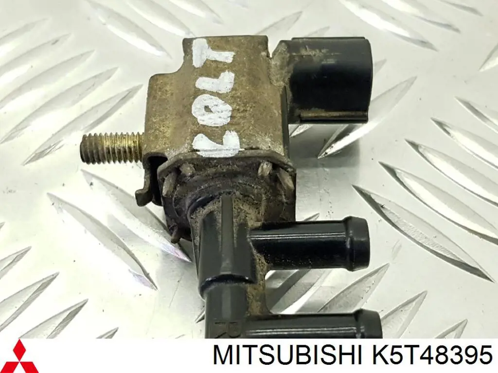 Válvula de adsorvedor dos vapores de combustível Mitsubishi K5T48395 preço, a partir de 37,85 USD