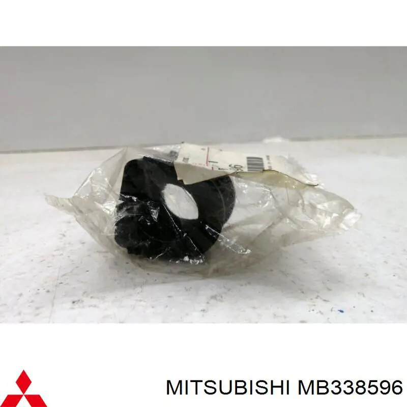 Compre MB338596 Mitsubishi Bucha de estabilizador traseiro