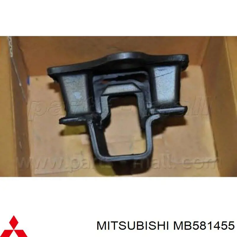  Coxim de transmissão (suporte da caixa de mudança) Mitsubishi Pajero I SUV (L04G, L14G) (1982 - 1991) I