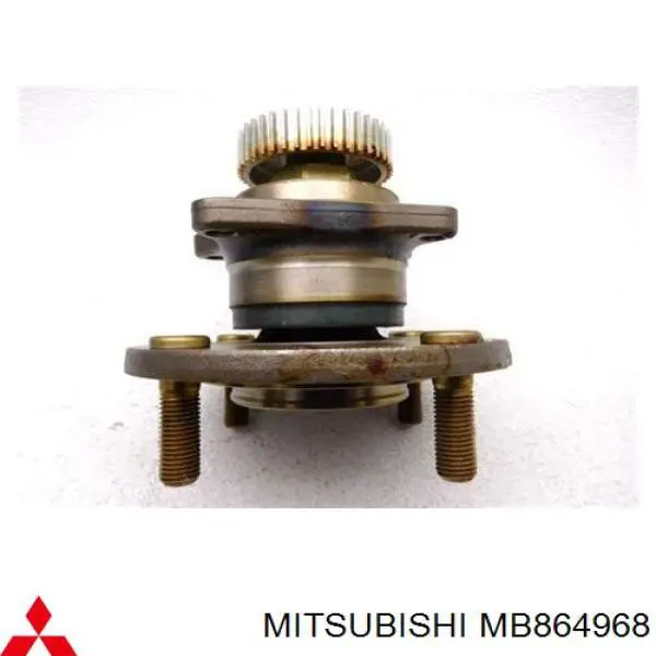 MB864968 Mitsubishi Cubo traseiro