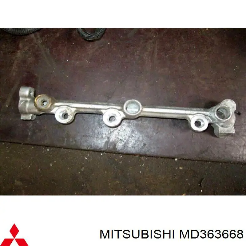 Distribuidor de combustível (rampa) Mitsubishi MD363668 preço, a partir de  