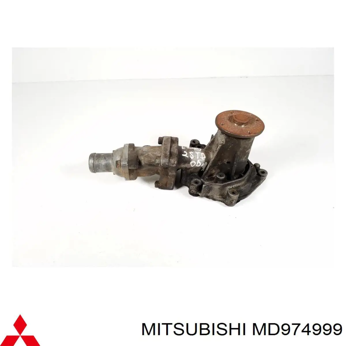 Compre MD974999 Mitsubishi Bomba de água (bomba) de esfriamento