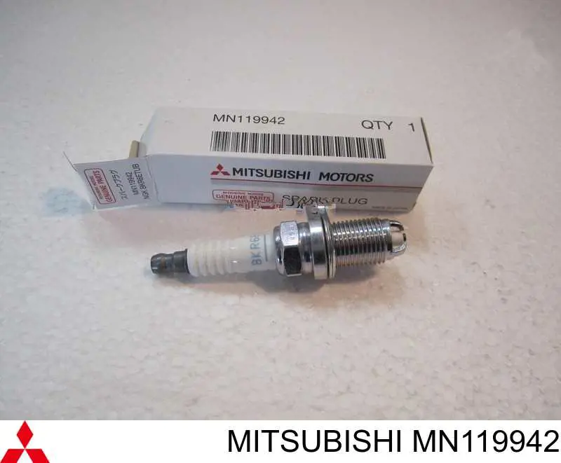 MN119942 Mitsubishi Vela de ignição