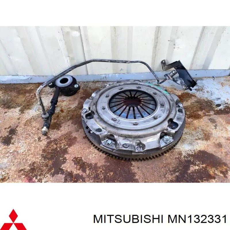 Compre MN132331 Mitsubishi Disco de embraiagem
