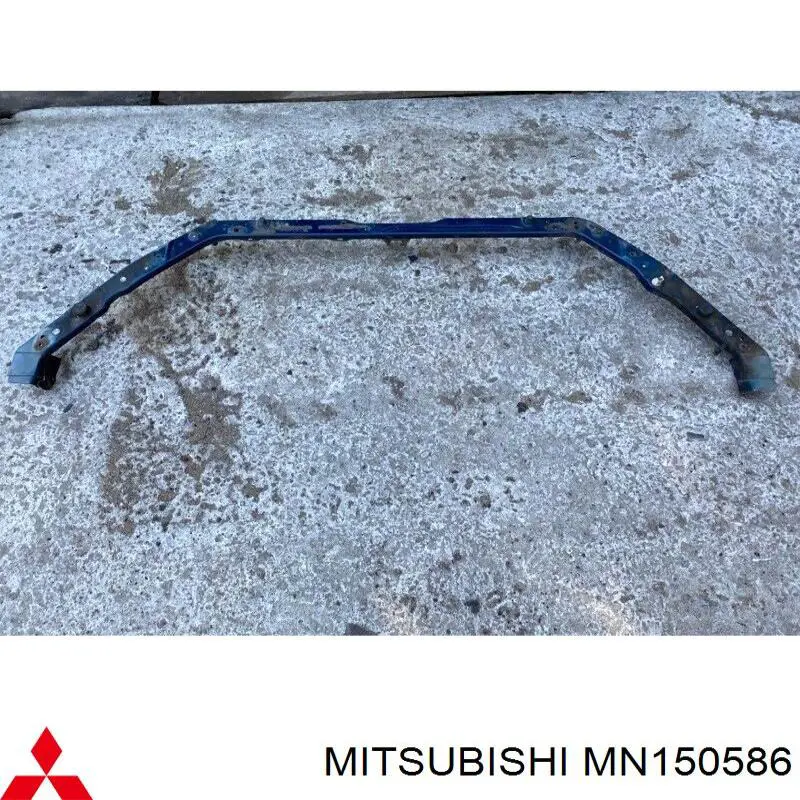 MN150586 Mitsubishi Suporte superior do radiador (painel de montagem de fixação das luzes)