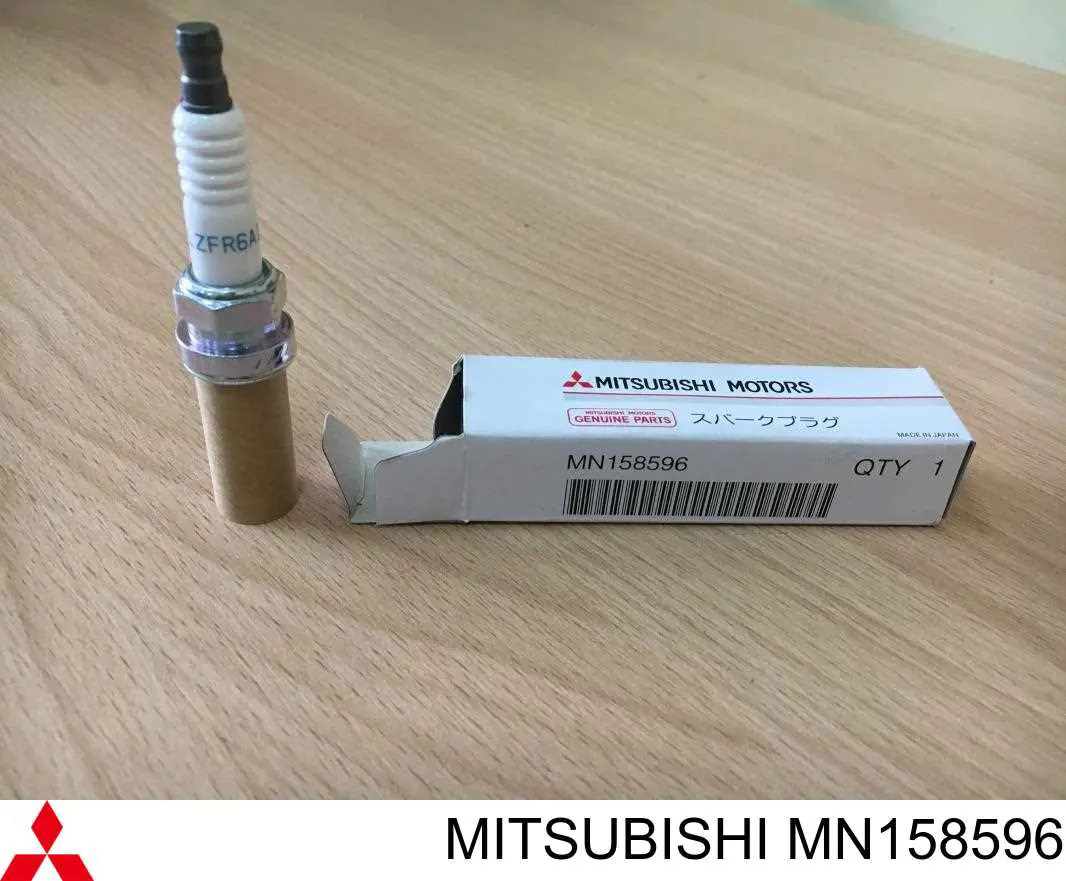 MN158596 Mitsubishi Vela de ignição