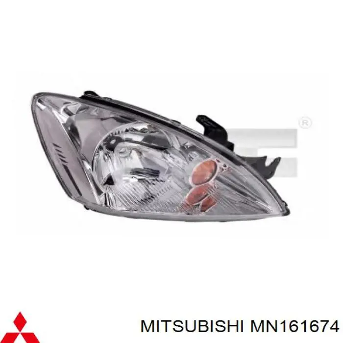 MN161674 Mitsubishi Luz direita