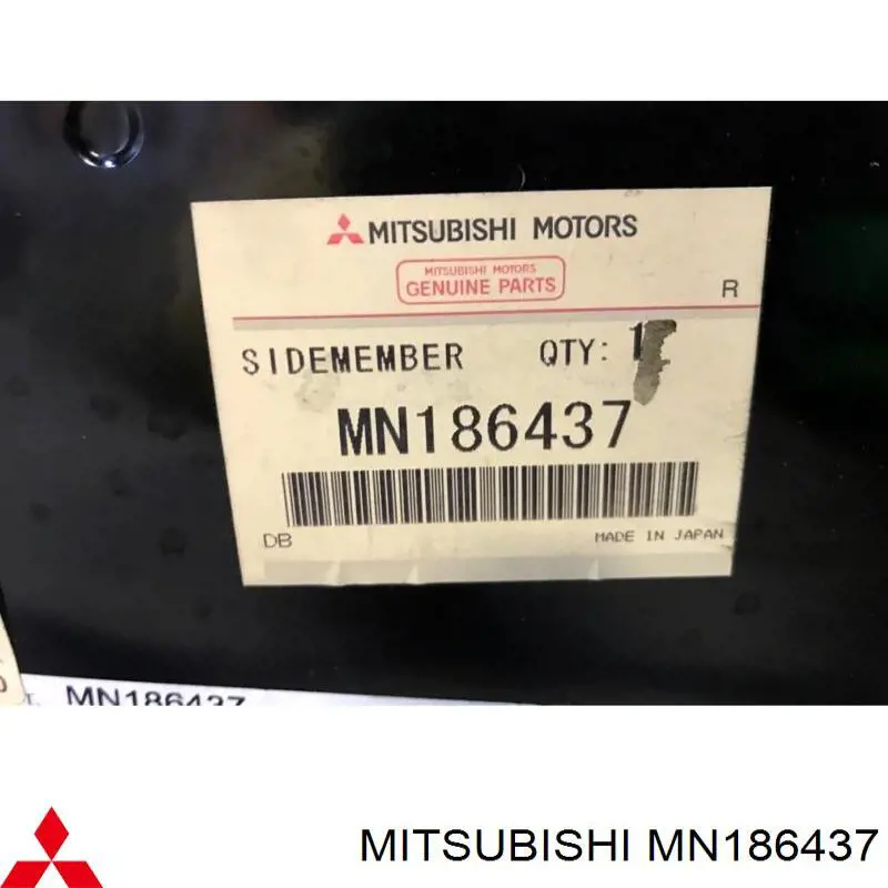 MN186437 Mitsubishi Longarina de chassi dianteira esquerda