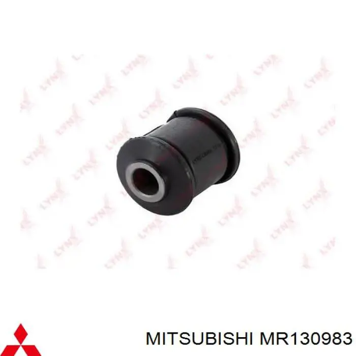 MR130983 Mitsubishi Bloco silencioso dianteiro do braço oscilante inferior