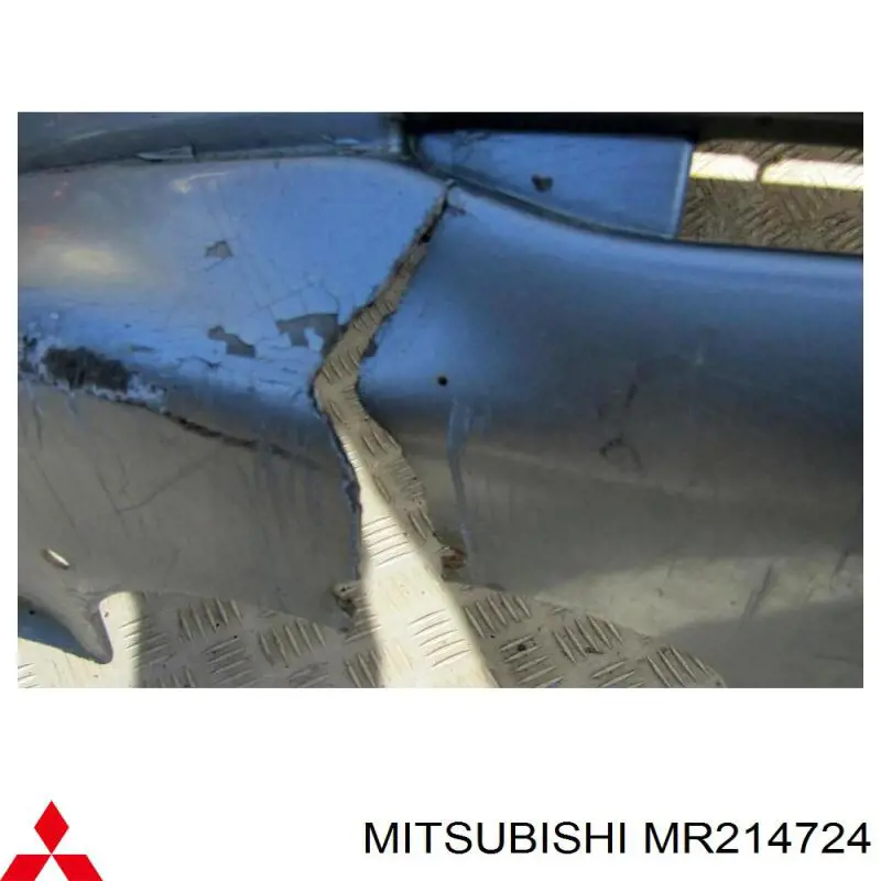 Pára-choque dianteiro Mitsubishi Galant VIII EA
