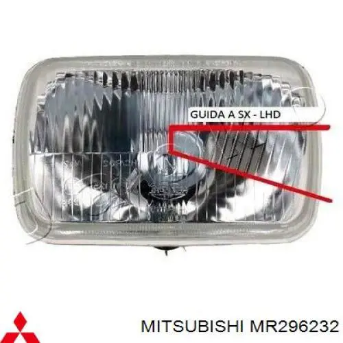 MR296232 Mitsubishi Luz direita