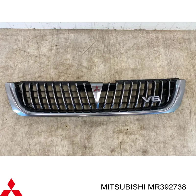 MR392738 Mitsubishi Grelha do radiador