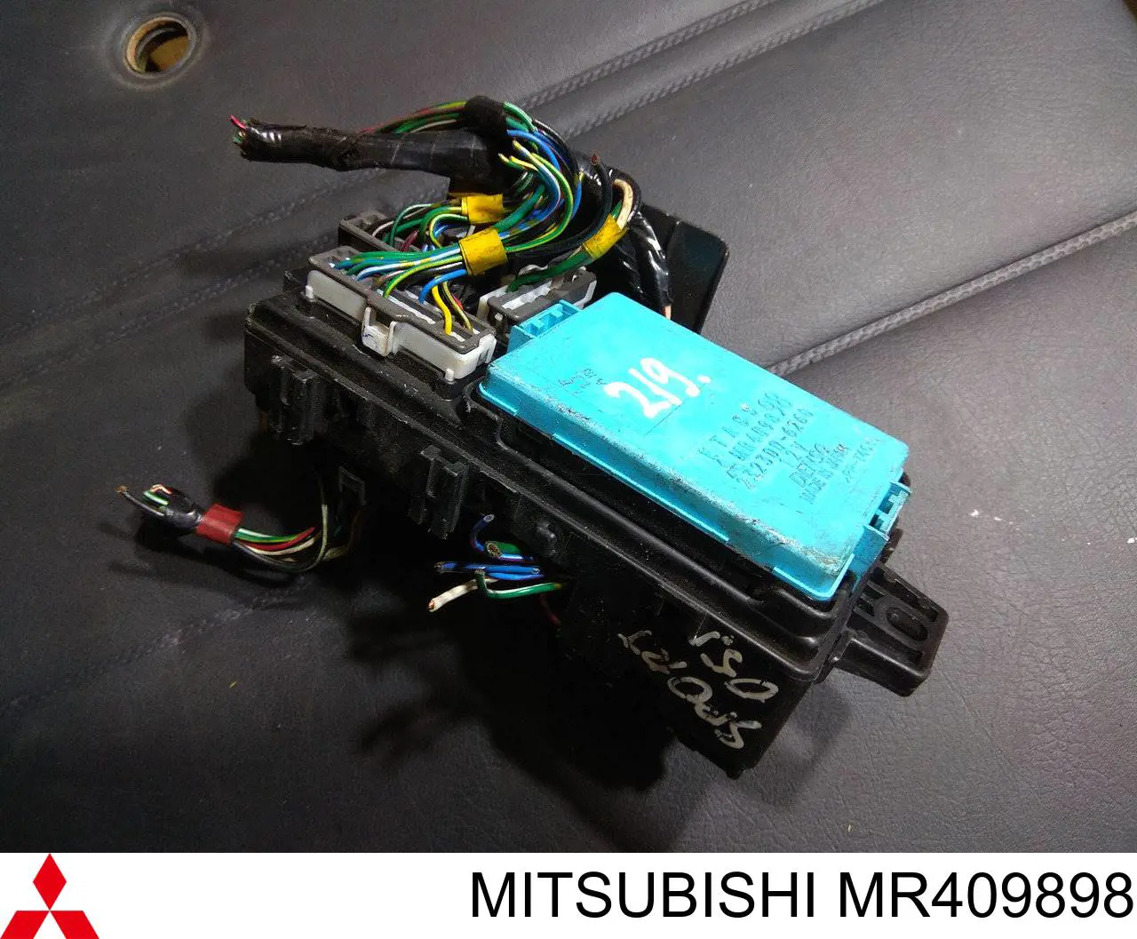 Unidade de controlo do fecho central Mitsubishi MR409898 preço, a partir de 94,21 USD