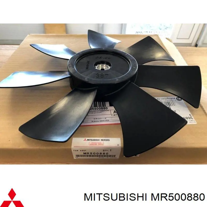 Ventilador (roda de aletas) do radiador de aparelho de ar condicionado Mitsubishi MR500880 preço, a partir de 83,55 USD