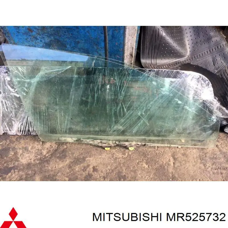 Vidro da porta dianteira direita Mitsubishi MR525732 preço, a partir de 74,21 USD