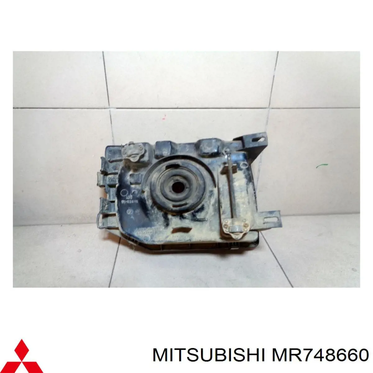 Vidro da porta dianteira esquerda Mitsubishi MR748660 preço, a partir de 169,28 USD