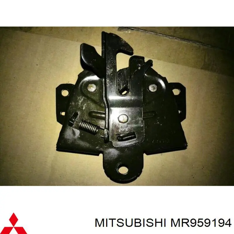 Fecho da capota Mitsubishi MR959194 preço, a partir de 57,40 USD