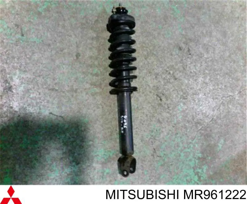 Compre MR961222 Mitsubishi Viga de suspensão dianteira (plataforma veicular) dianteira