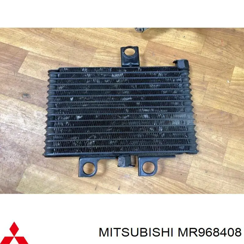 Radiador de óleo Mitsubishi MR464204 preço, a partir de 146,42 USD