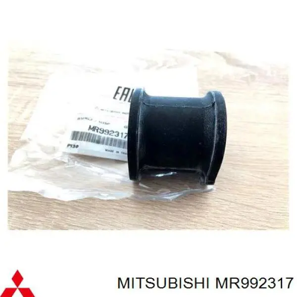 Compre MR992317 Mitsubishi Bucha de estabilizador dianteiro
