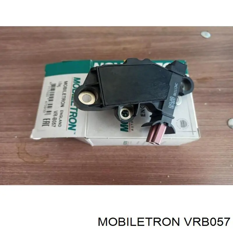 VRB057 Mobiletron Relê-regulador do gerador (relê de carregamento)