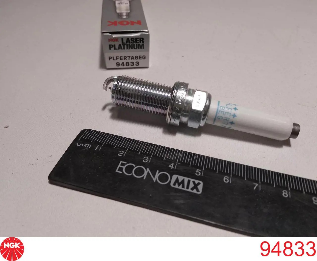 Vela de ignição NGK 94833 preço, a partir de 17,89 USD