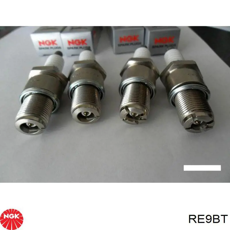 Compre RE9BT NGK Vela de ignição