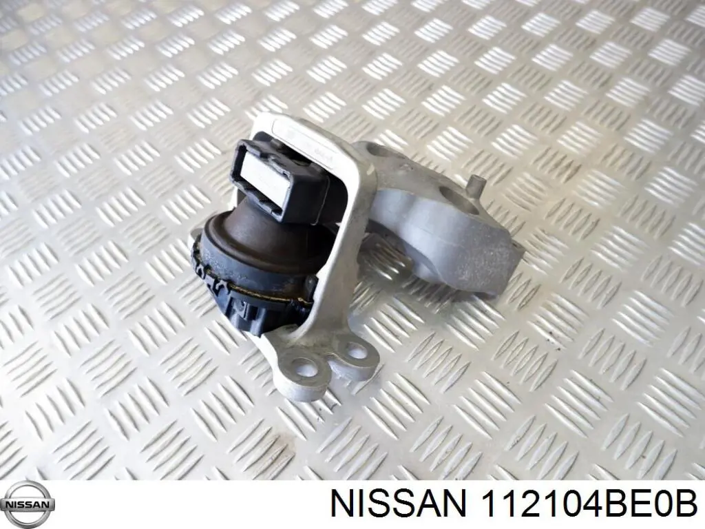 112104BE0B Nissan/Infiniti Coxim (suporte) direito dianteiro de motor