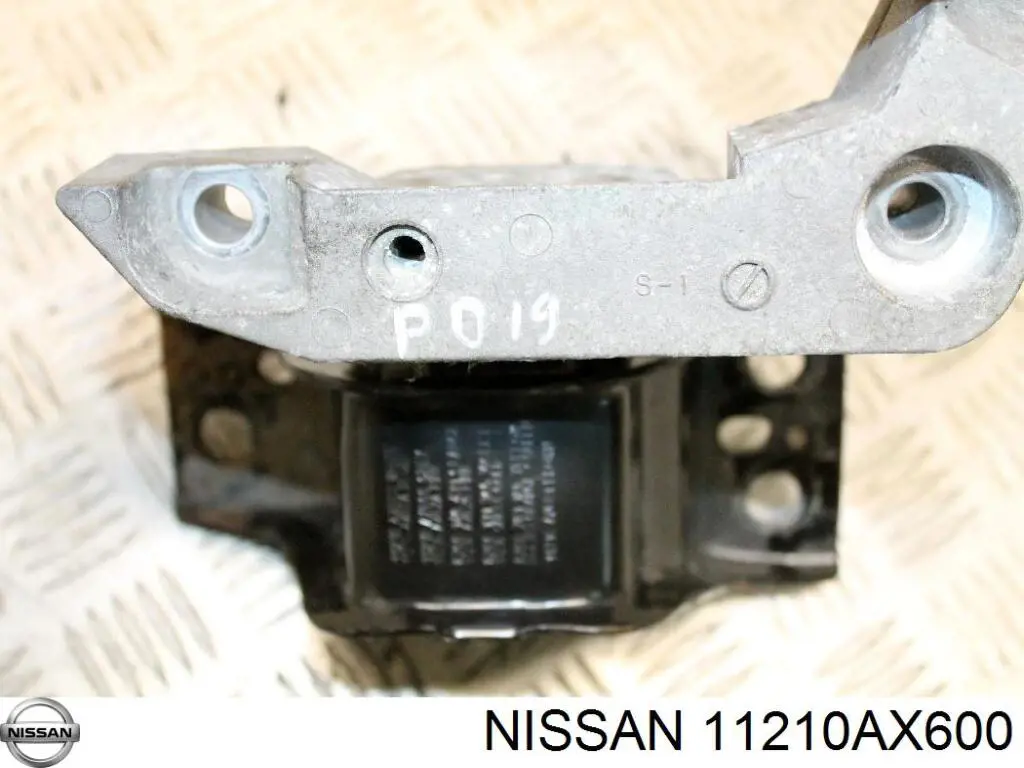 11210AX600 Nissan/Infiniti Coxim (suporte) dianteiro de motor