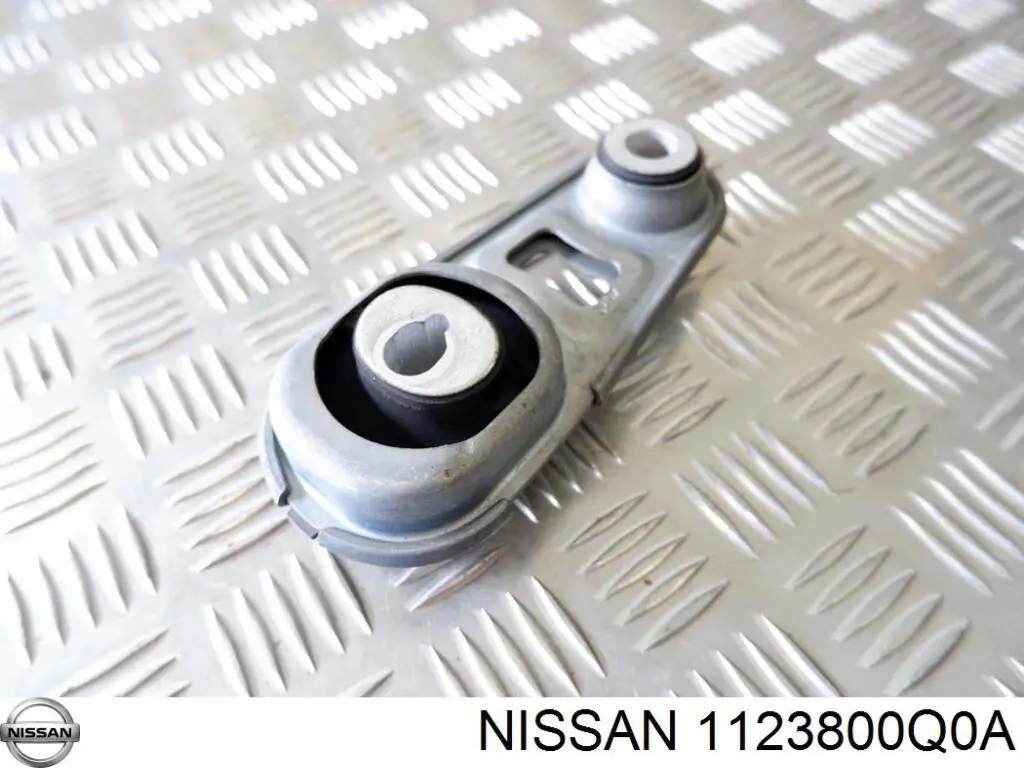 1123800Q0A Nissan/Infiniti Coxim (suporte) traseiro de motor