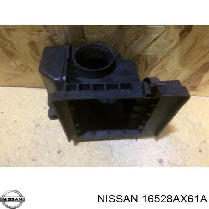 16528AX61A Nissan/Infiniti Caixa de filtro de ar, parte inferior