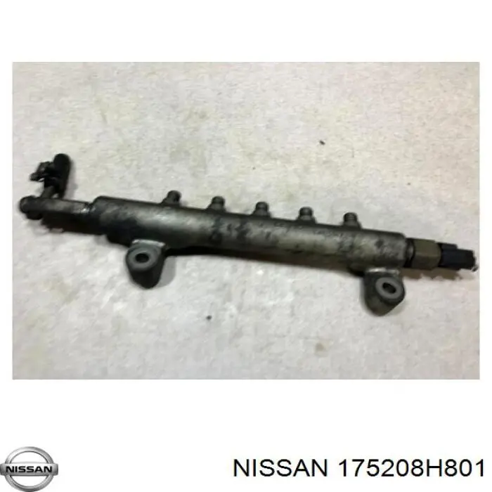 175208H801 Nissan/Infiniti Distribuidor de combustível (rampa)