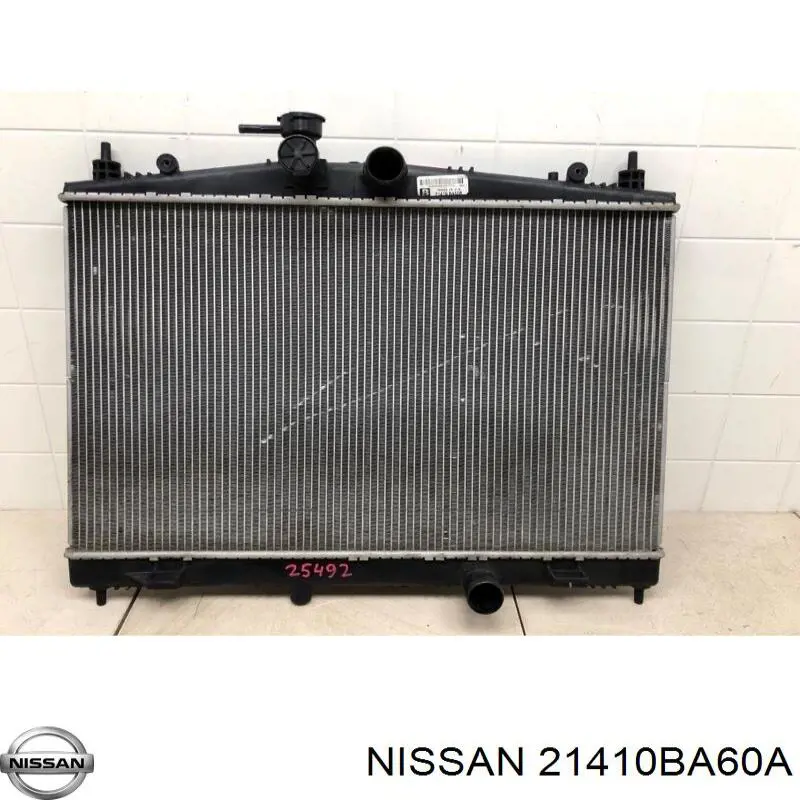 Compre 21410BA60A Nissan/Infiniti Radiador de esfriamento de motor