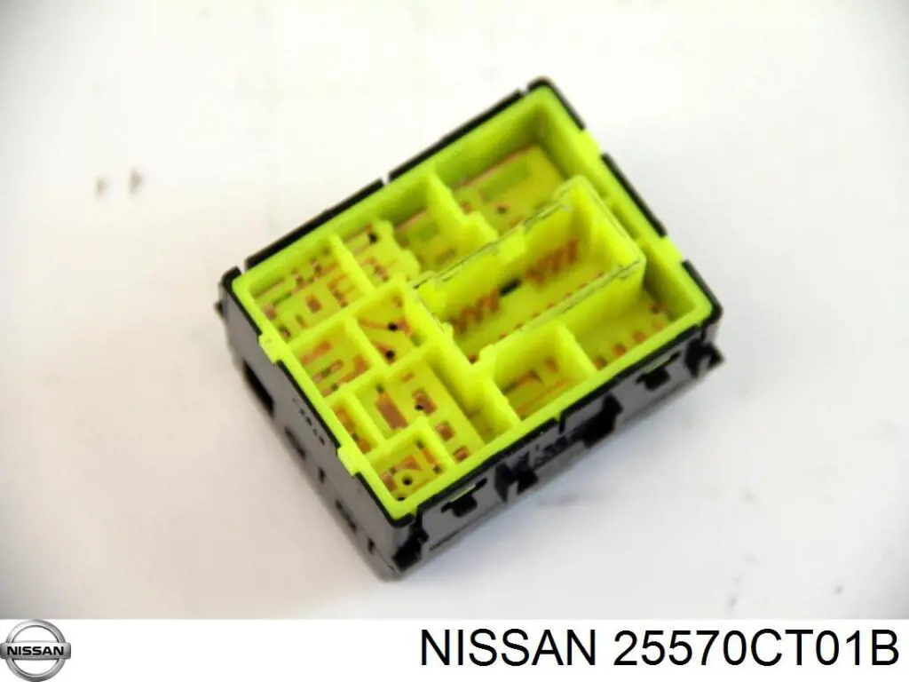 Unidade de controlo dos espelhos de retrovisão, no painel de instrumentos Nissan/Infiniti 25570CT01B preço, a partir de 37,46 USD