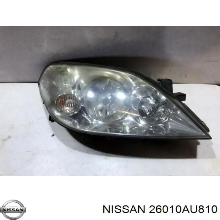 26010AU810 Nissan/Infiniti Luz direita