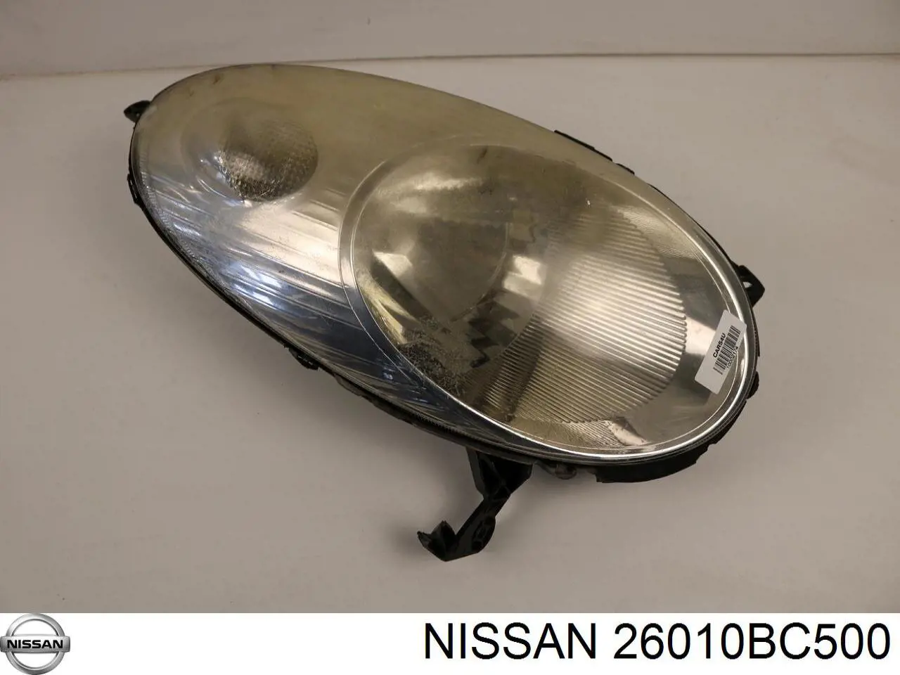 26010BC500 Nissan/Infiniti Luz direita