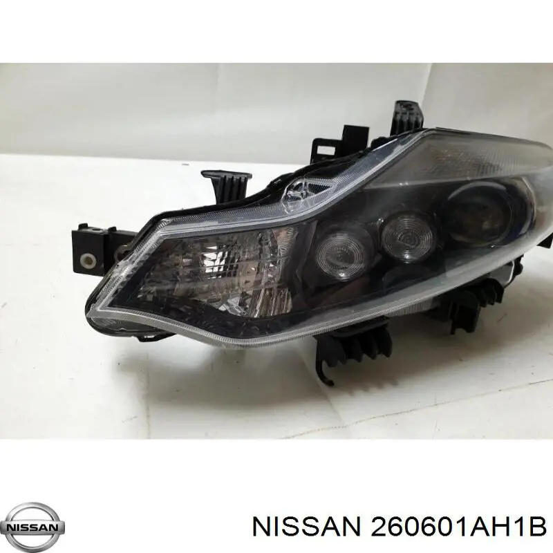 Luz esquerda Nissan/Infiniti 260601AH1B preço, a partir de 1402,97 USD