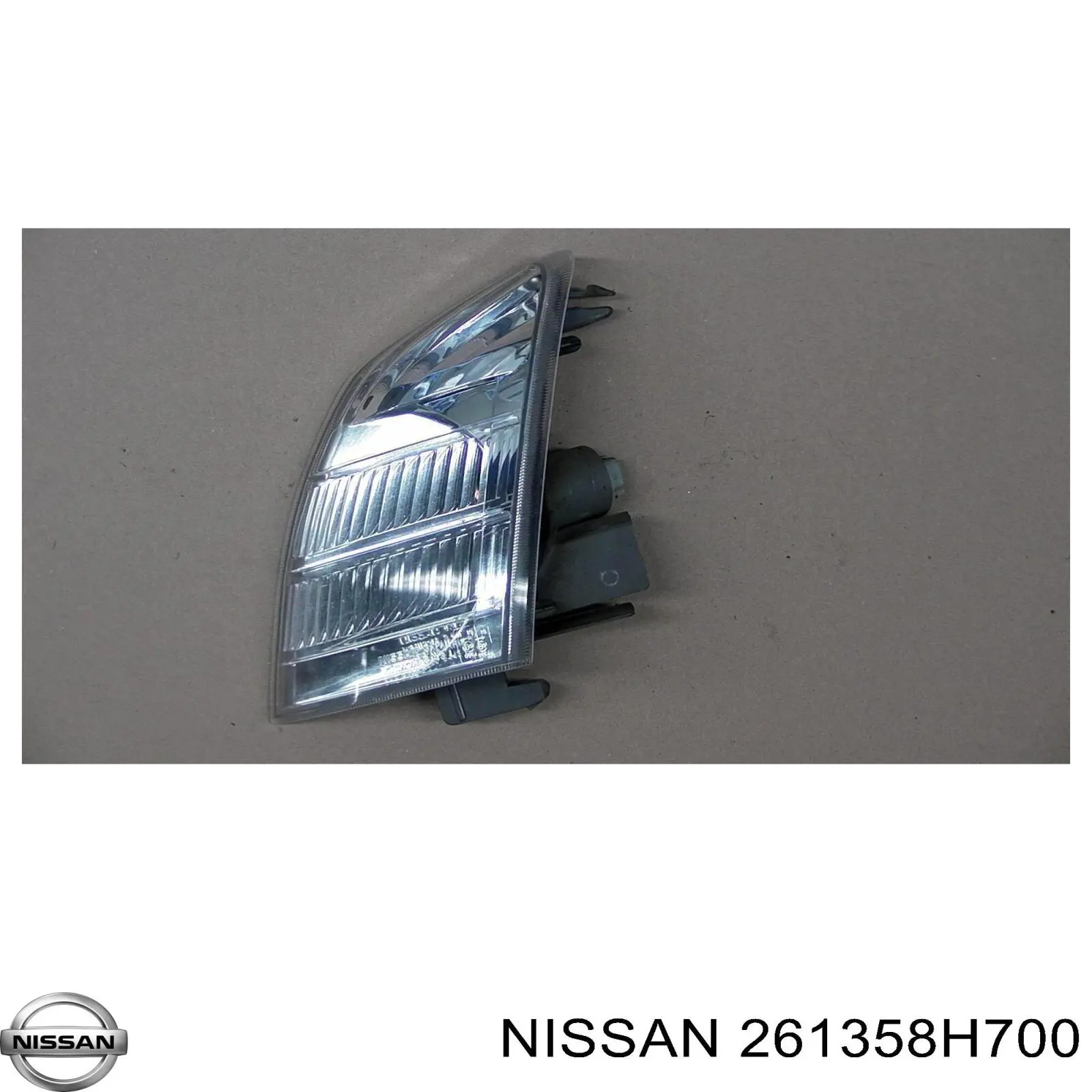 261358H700 Nissan/Infiniti Pisca-pisca esquerdo