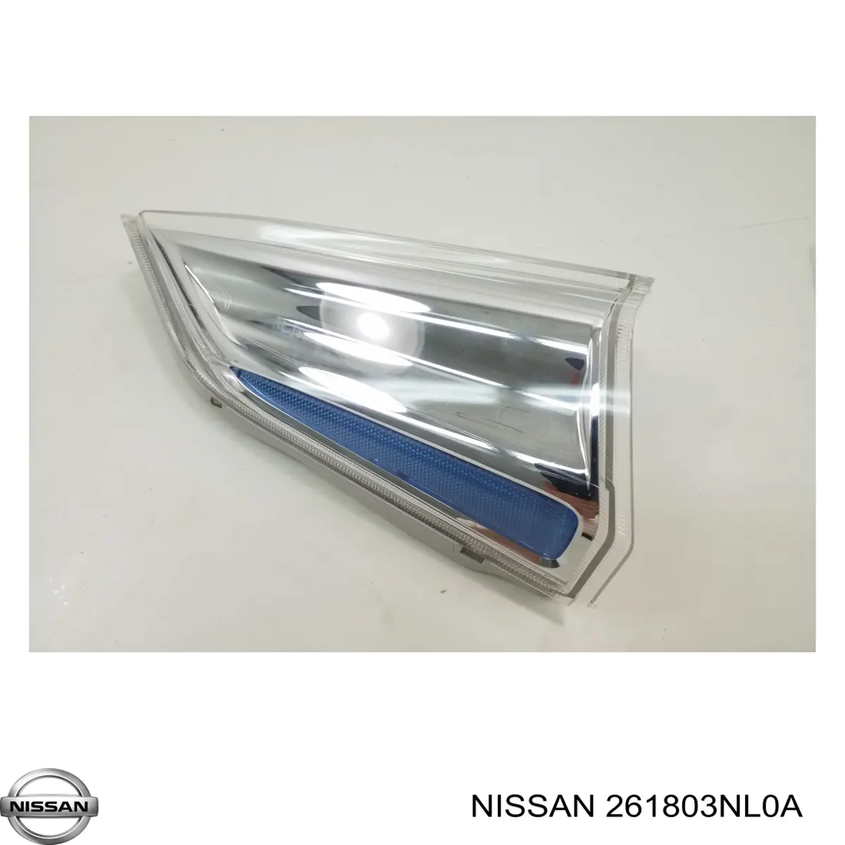 261803NL0A Nissan/Infiniti Pisca-pisca direito