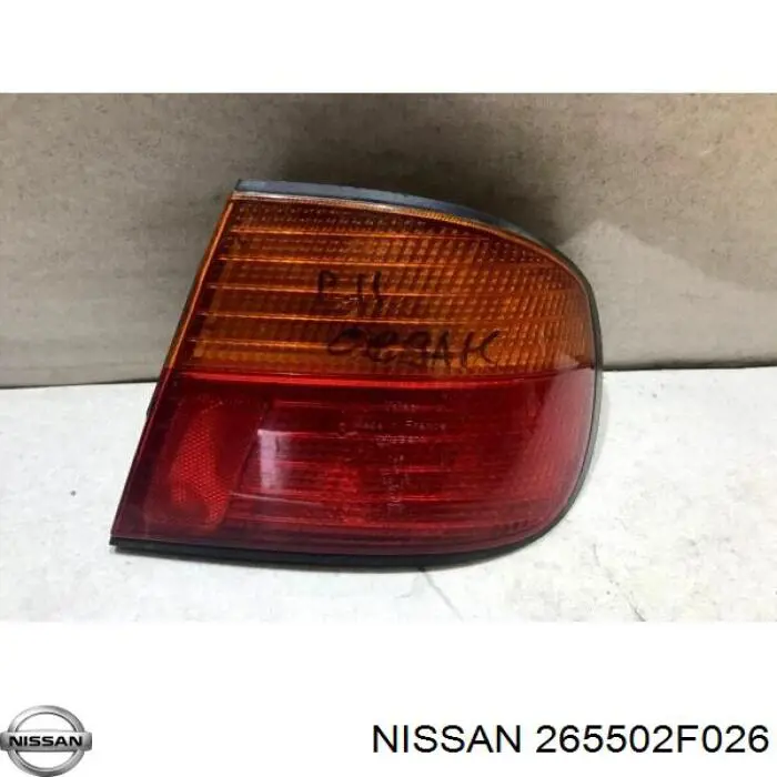 Lanterna traseira direita externa Nissan/Infiniti 265502F026 preço, a partir de 66,52 USD